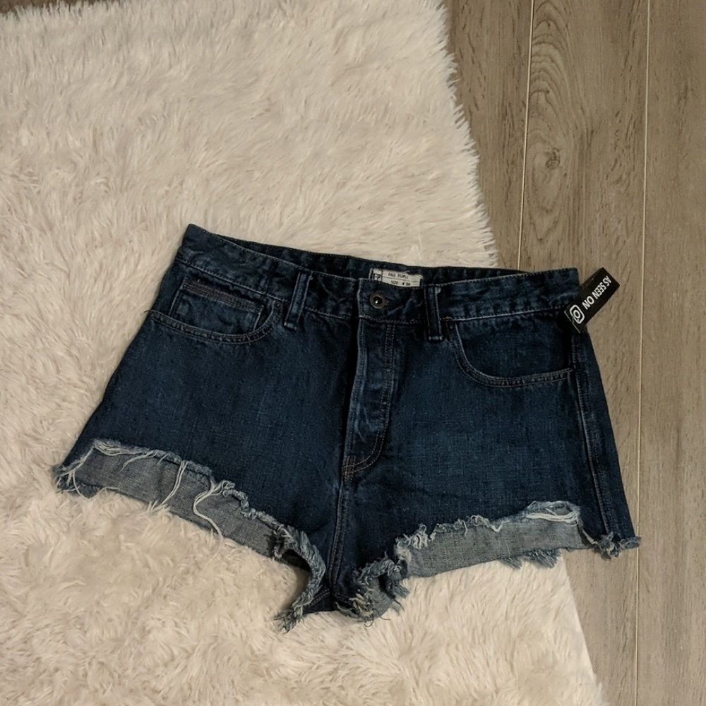 4for$25 Free People Rinse Wash Frayed Button Fly